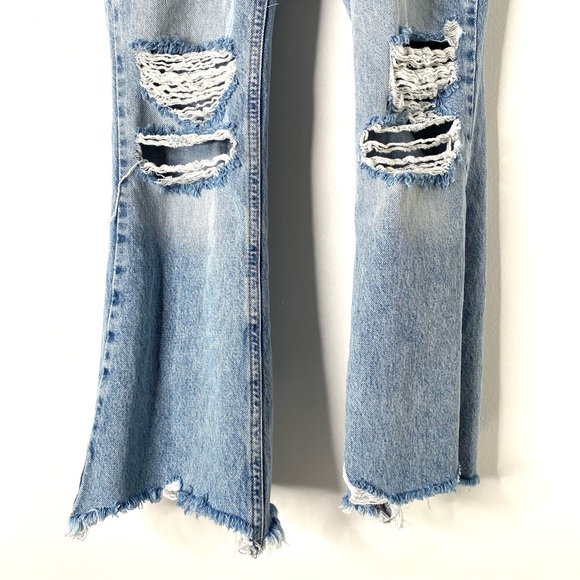 BDG Urban Outfitters High Rise Cropped Flare Jeans - Picture 3 of 10